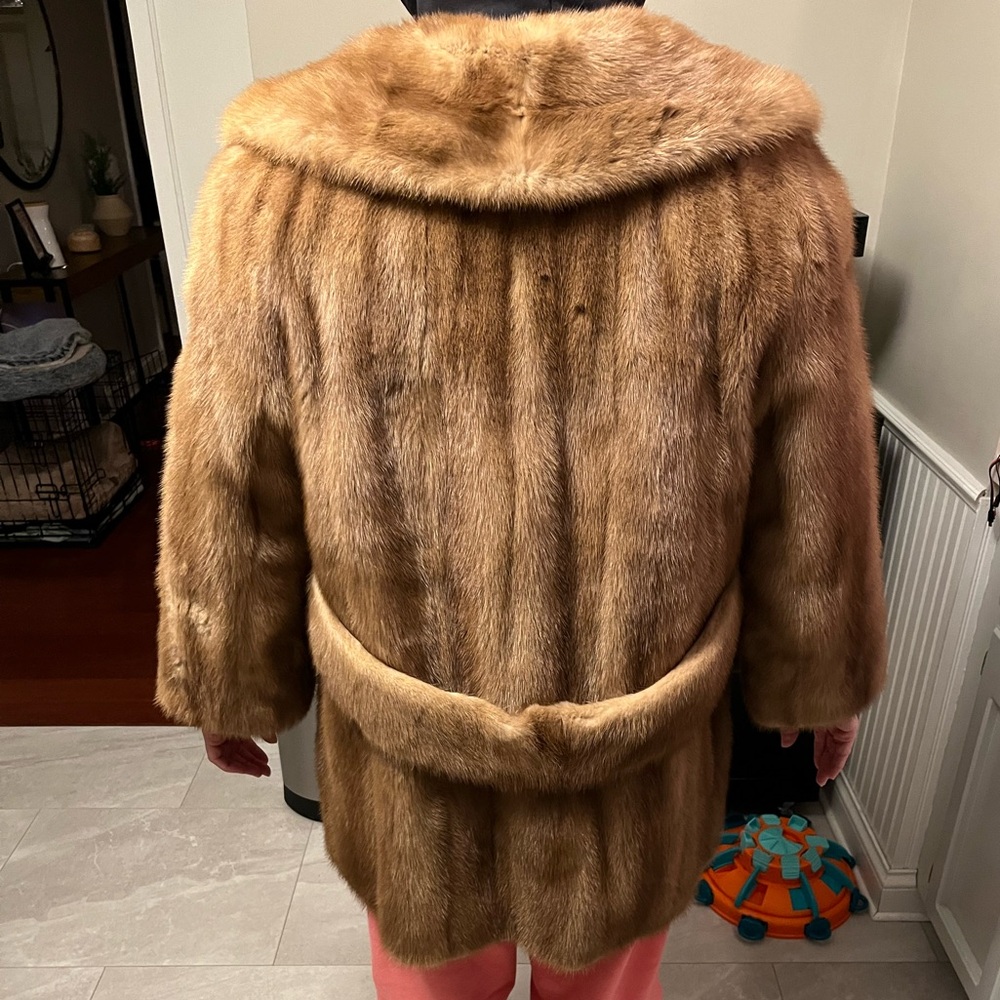Vintage Mink Coat, Autumn Haze Brown - Picture 7 of 7